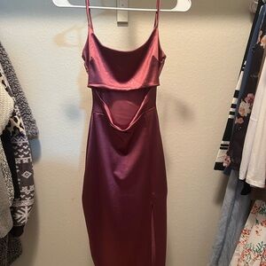Windsor Wine Satin Midi Dress